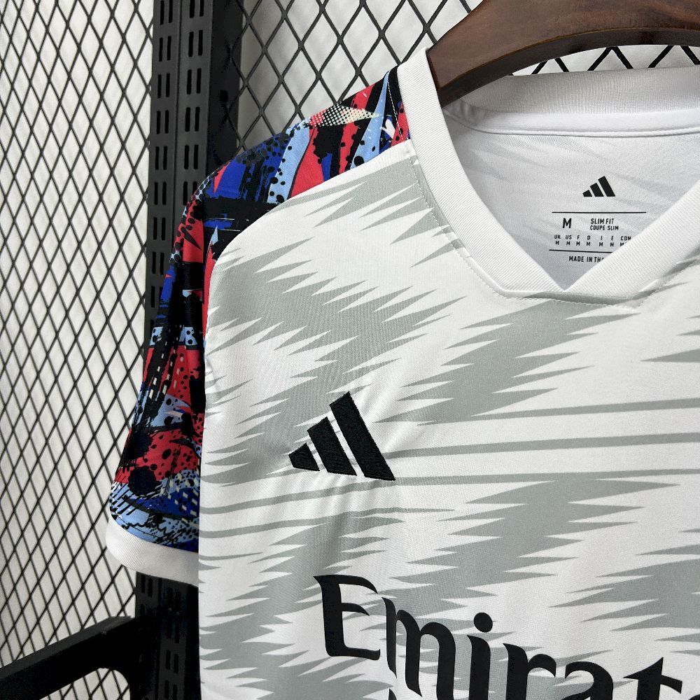 Real Madrid 2025/26 Pre-Match Jersey