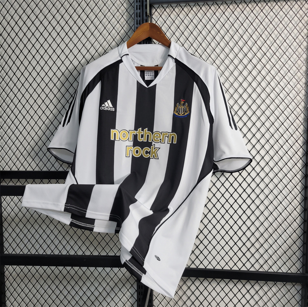 Newcastle United 04-06 home Retro Jersey