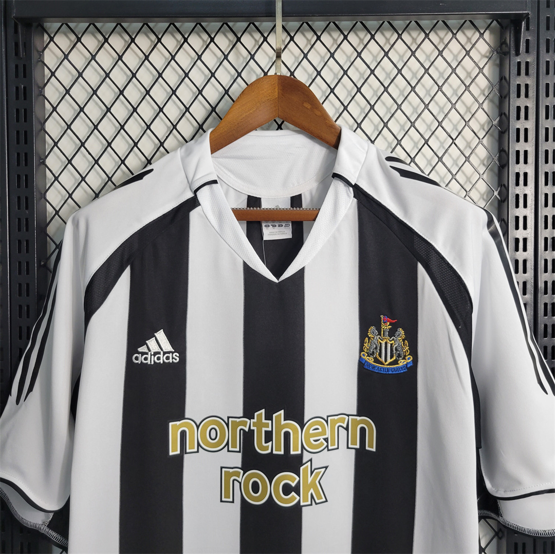 Newcastle United 04-06 home Retro Jersey
