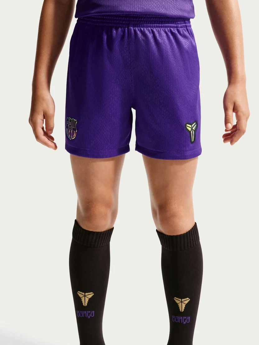 Younger kids away kit FC Barcelona x Kobe Bryant 26/27