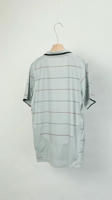 Vintage Soccer Jersey Barcelona Away 2003/04
