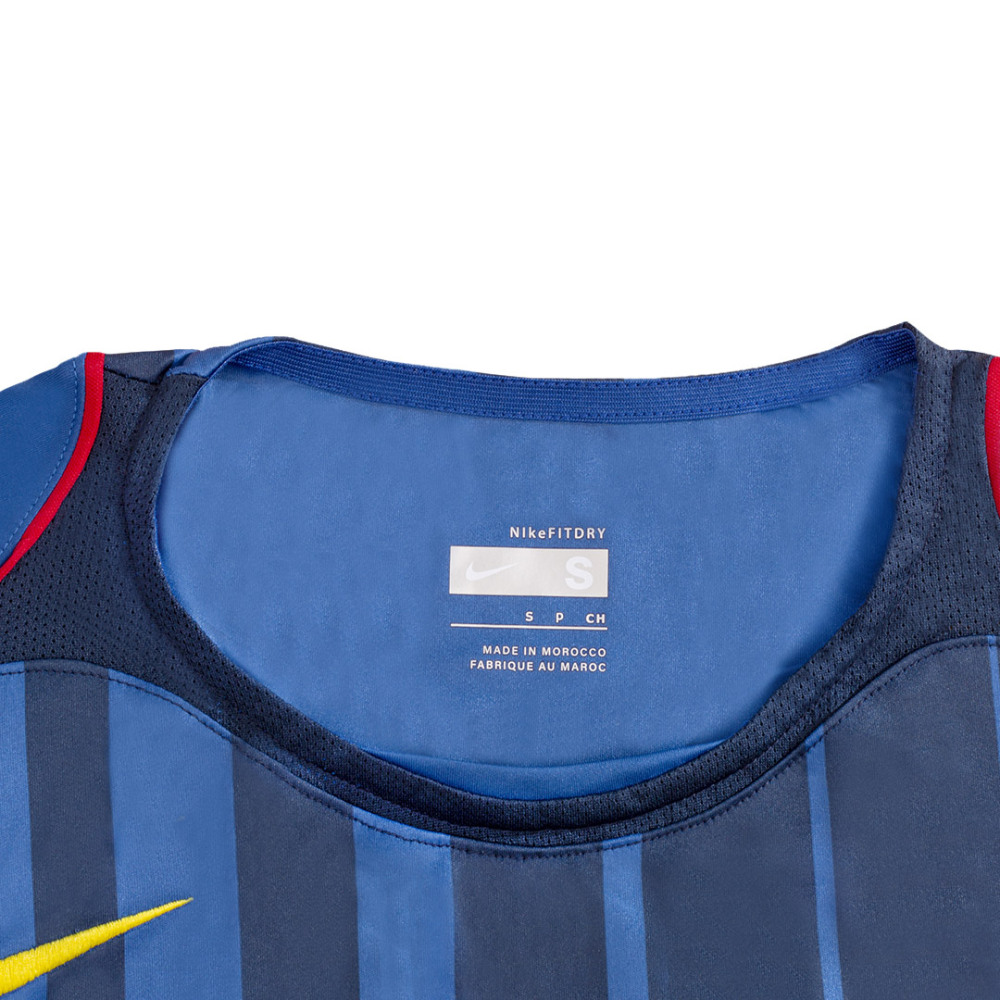 Vintage Soccer Jersey XAVI #6 Barcelona Away 2004/05