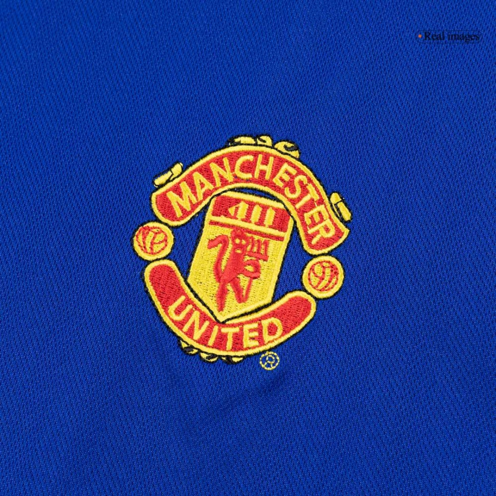 Retro Soccer Jersey Manchester United Away 2005/06