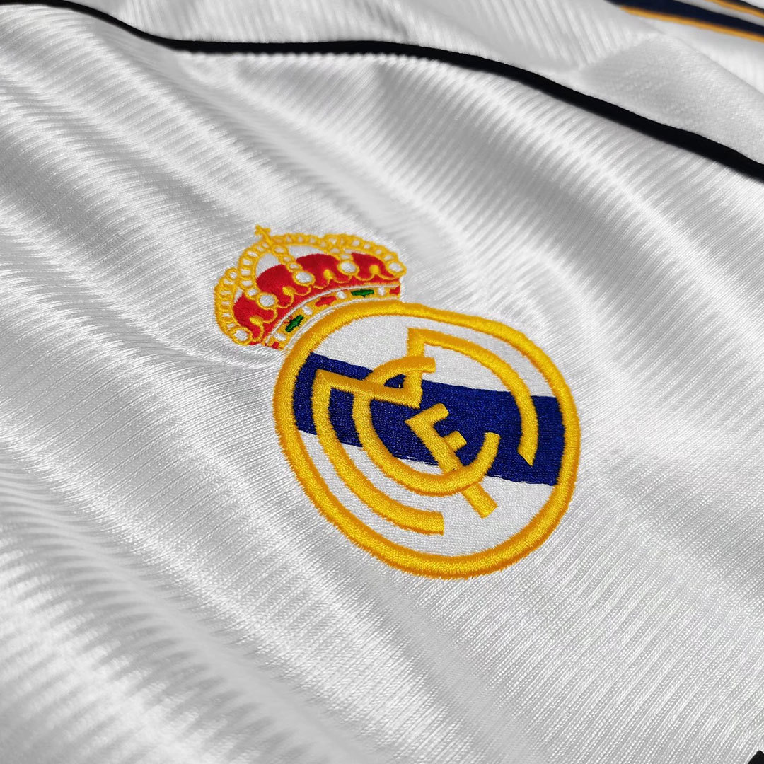 Vintage Soccer Jersey RAUL #7 Real Madrid Home 1999/00