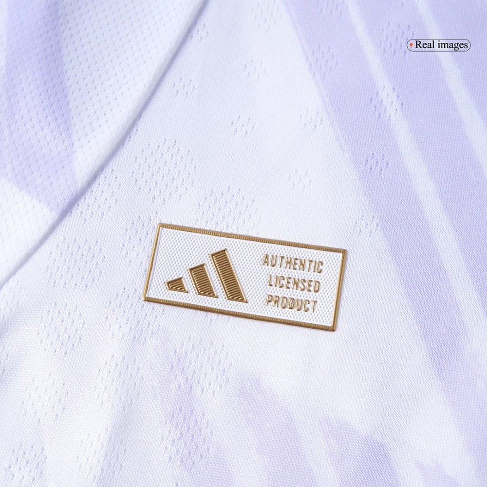 B.FERNANDES #8 Manchester United Away Authentic Soccer Jersey 2025/26
