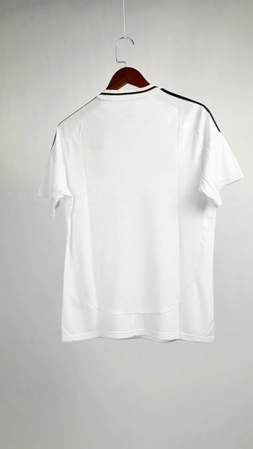 Real Madrid Home Jerseys Kit
