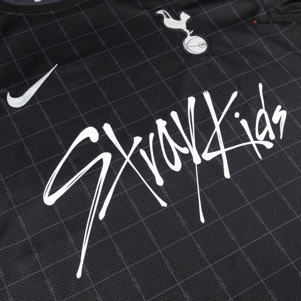 Tottenham Hotspur  X Stray Kids Soccer Jersey 2025/26