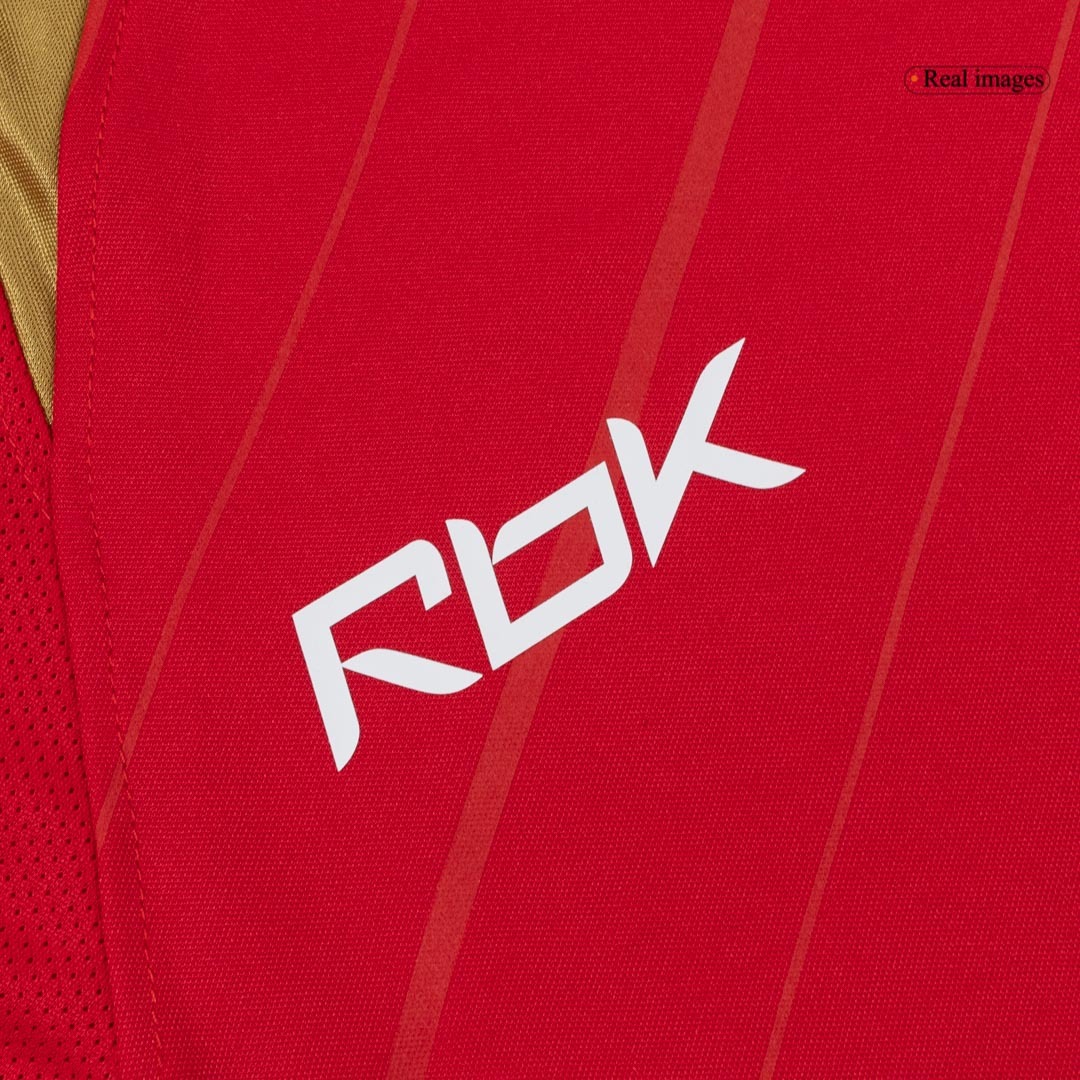 Retro Soccer Jersey Liverpool Home 2005/06