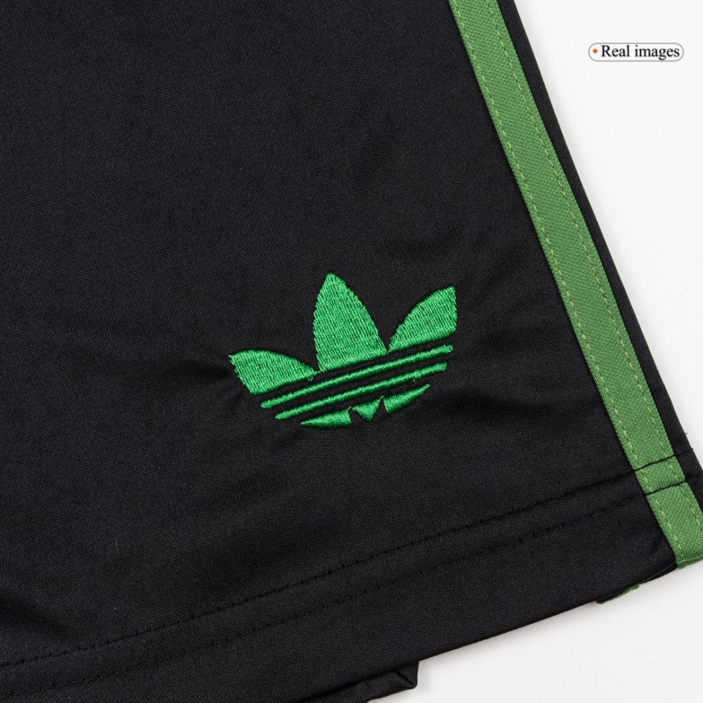 Bayern Munich Wiesn Soccer Shorts 2025/26