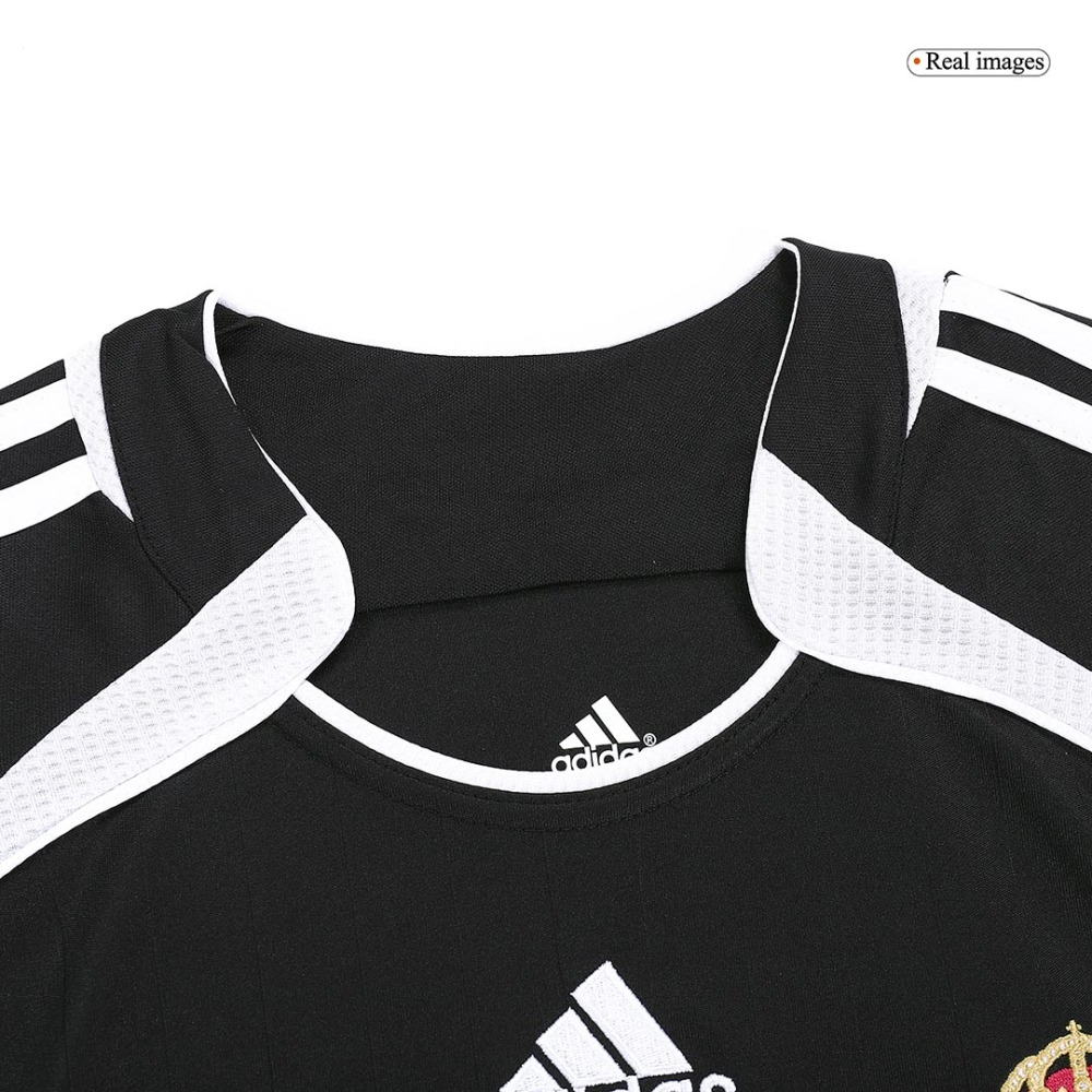 Retro Soccer Jersey Real Madrid Away 2006/07