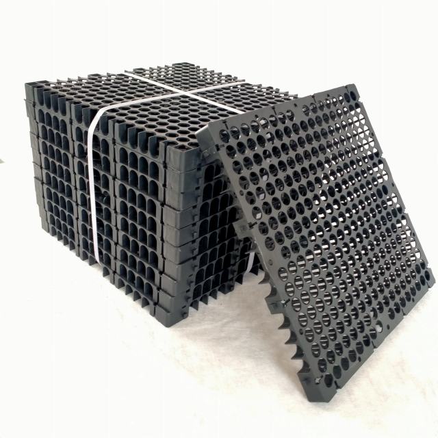 Storage and Drainage Board: Functional Sheet for Water Storage, Drainage and Moisture Isolation