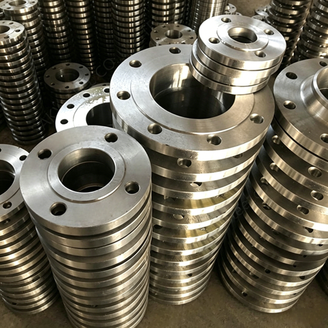 Carbon Steel Flange Manufacturer | ANSI, DIN, JIS & ASME Pipe Flanges