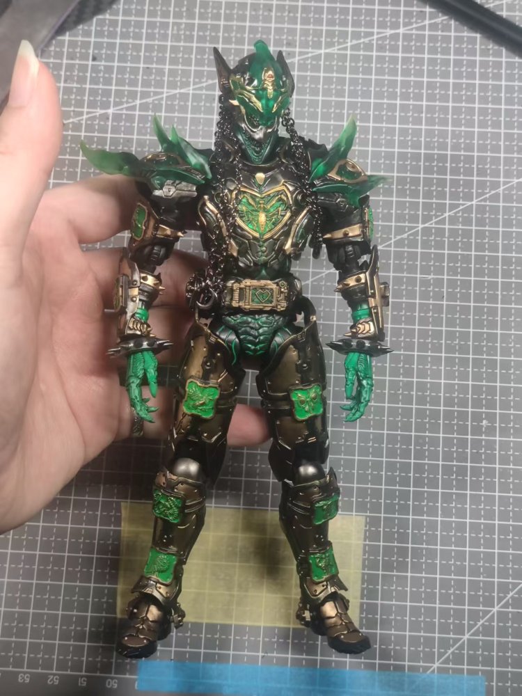【Pre-order】1/12 MASKER RIDER  CHALICE JOKER KING