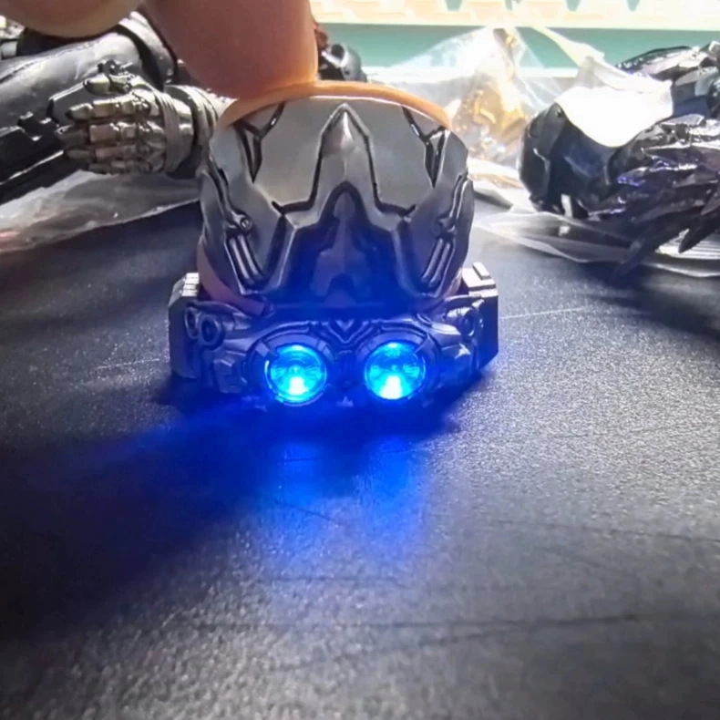 【Pre-order】SIC Kamen Rider Butterfly Man No.0 / Kamen Rider Light-Up ...