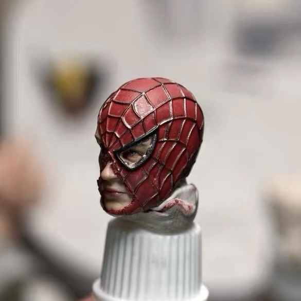【Pre-order】1/12 Spider-Man Tobey Maguire Battle Damaged Head Sculpture