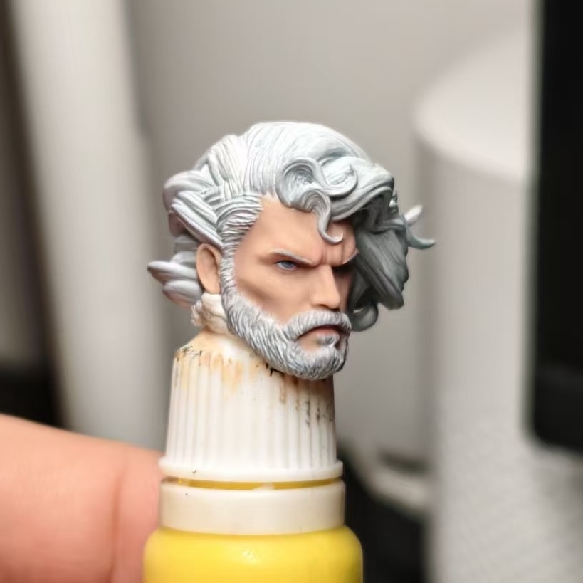 【Pre-order】1/12 DC Superman with long hair and a beard Head Sculpture