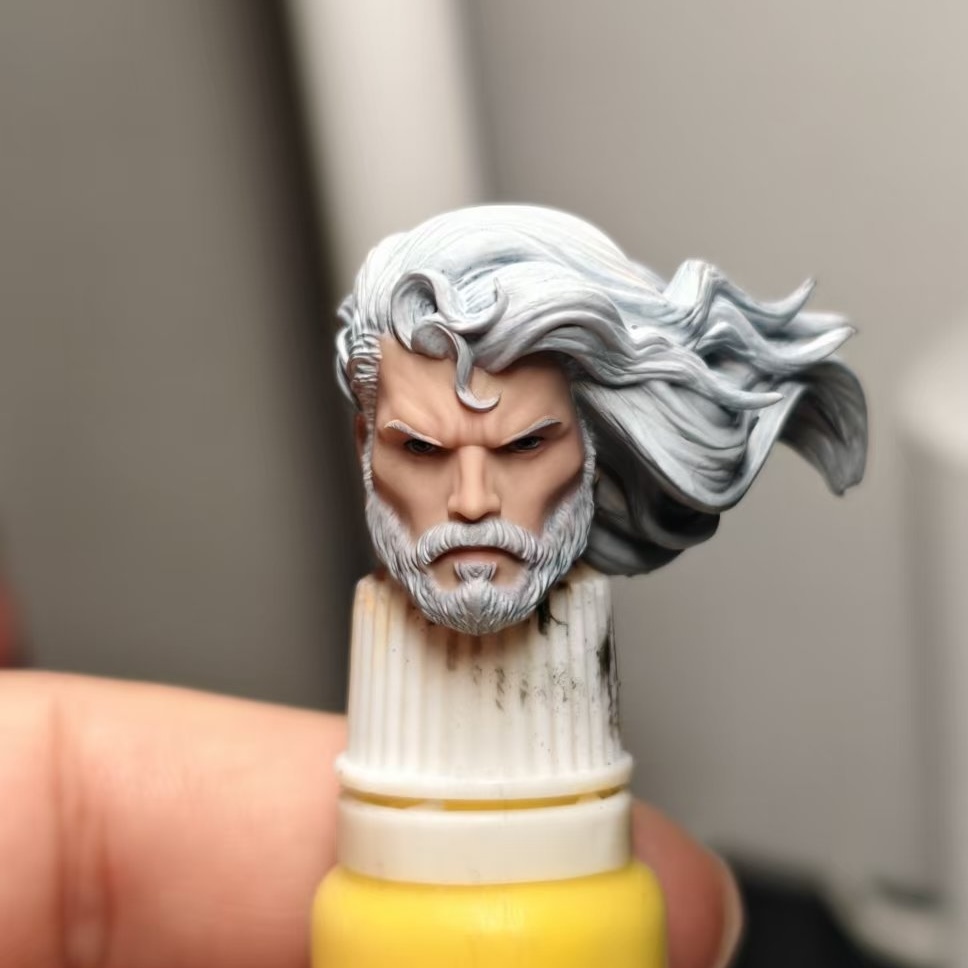 【Pre-order】1/12 DC Superman with long hair and a beard Head Sculpture