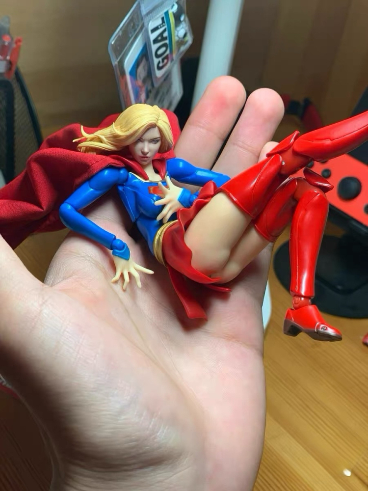 【Pre-order】1/12 Supergirl DC Head Sculpture