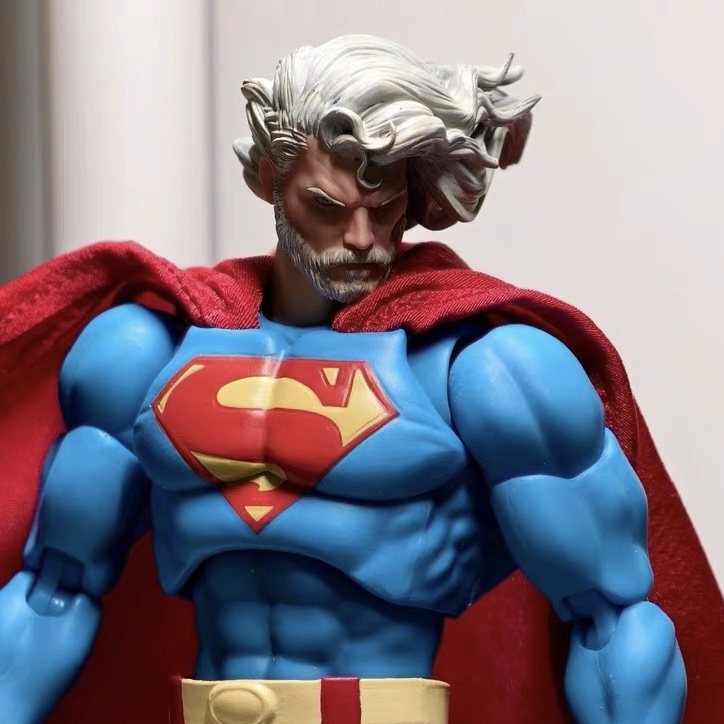【Pre-order】1/12 DC Superman with long hair and a beard Head Sculpture