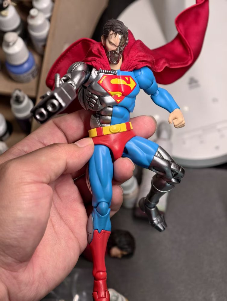 【Pre-order】1/12 DC Cyborg Superman-“Hank” Henshaw Head Sculpture