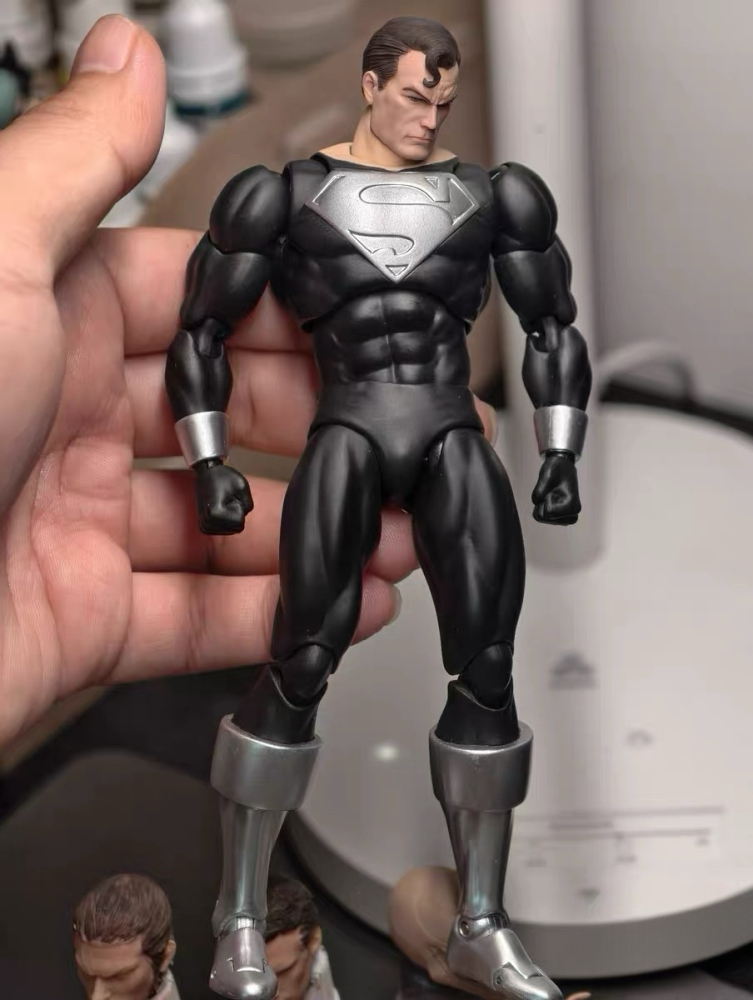 【Pre-order】1/12 DC Superman Son of the Red Head Sculpture