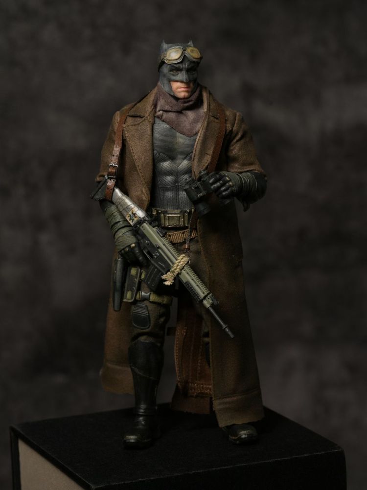 【Pre-sale】1/12 headsculpt desert batman-Ben Affleck