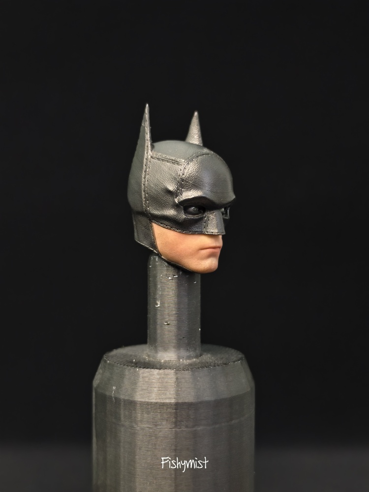 【Pre-order】1/12 Pattinson Batman Movable Eye Design Fit Mezco MacFarlane