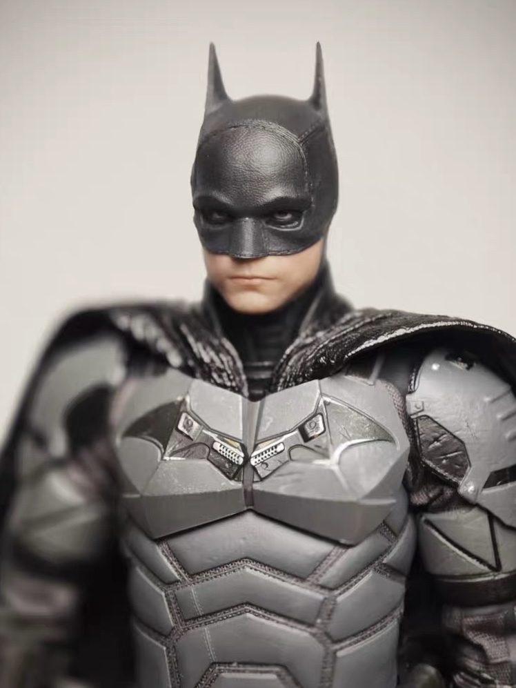 【Pre-order】1/12 Pattinson Batman Movable Eye Design Fit Mezco MacFarlane