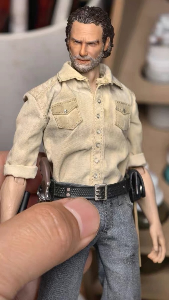 【Pre-order】1/12 The Walking Dead - Rick Grimes (Battle Damaged Version) Head Sculpture