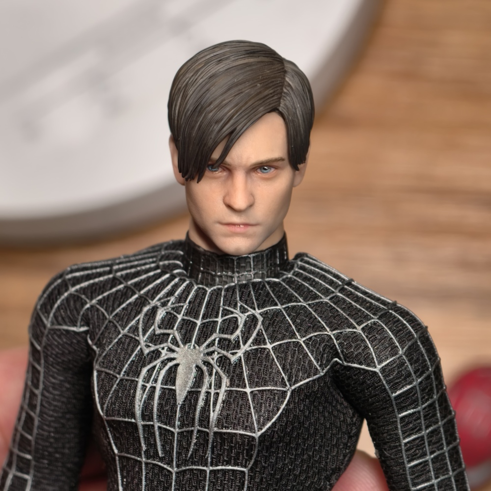 【Pre-order】1/12 Tobey Maguire Spider-Man Head Sculpture Bully Maguire