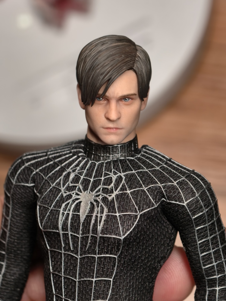 【Pre-order】1/12 Tobey Maguire Spider-Man Head Sculpture Bully Maguire