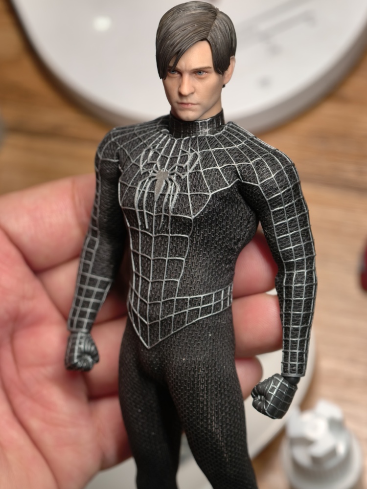 【Pre-order】1/12 Tobey Maguire Spider-Man Head Sculpture Bully Maguire