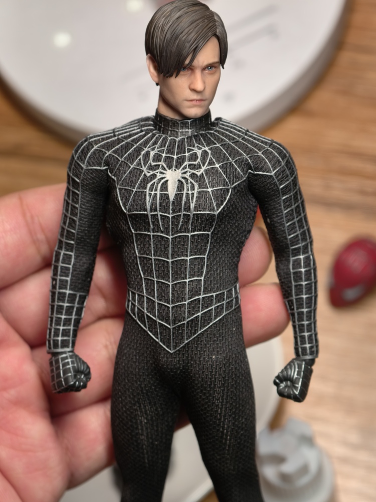 【Pre-order】1/12 Tobey Maguire Spider-Man Head Sculpture Bully Maguire