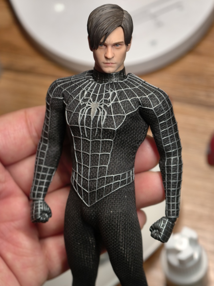 【Pre-order】1/12 Tobey Maguire Spider-Man Head Sculpture Bully Maguire