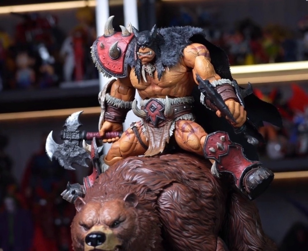【Available】1/10 METY Toys Rexxar & Misha the Giant Bear action figure