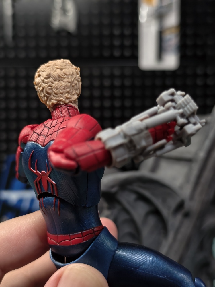 【Pre-order】1/12 Tom Holland Head sculpt and pulse gauntlet
