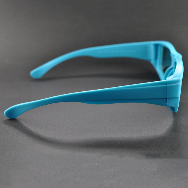 Plastic Linear Polarized 3D Glasses (Model:SNLP017P)