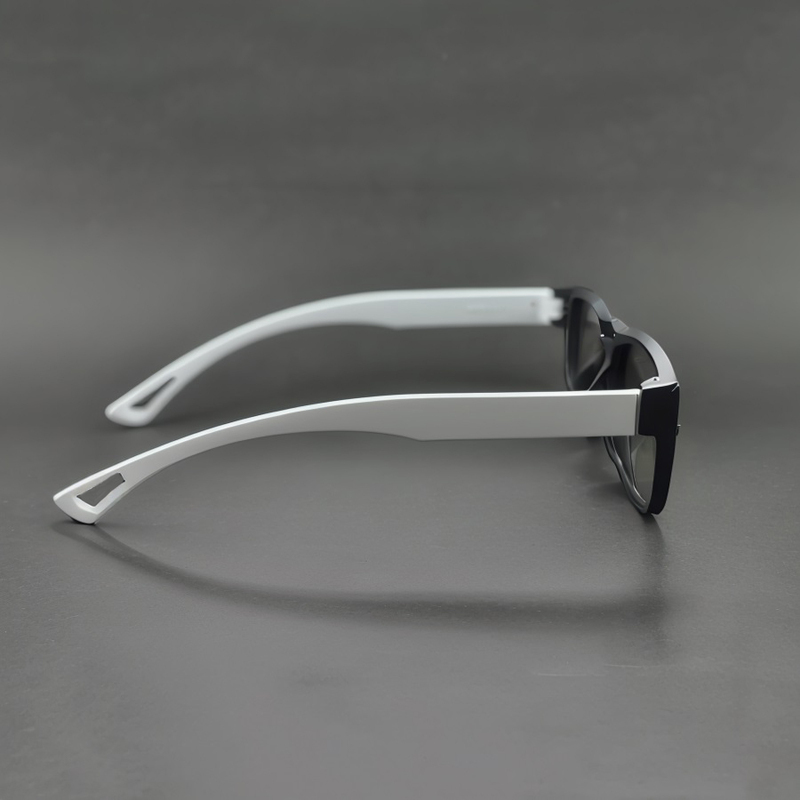 Plastic Circular Polarized 3D Glasses (Model:SNCPL023P)