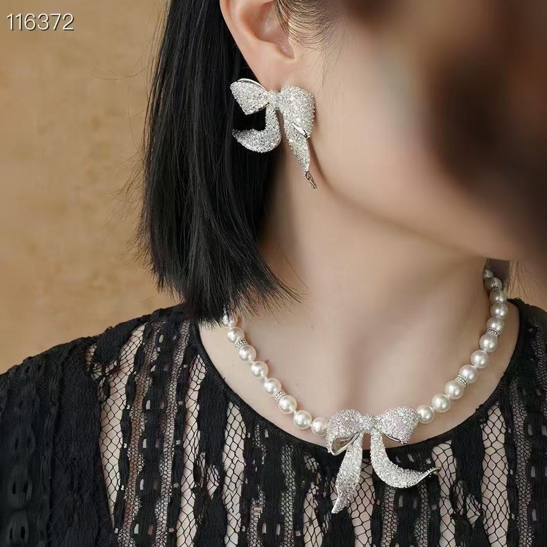 Bow Zircon Earrings