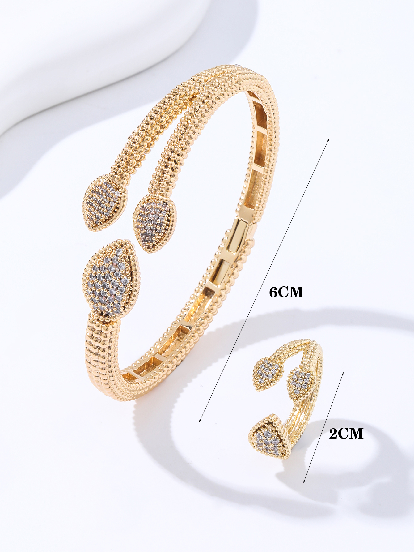Double-tailed Snake Diamond Bracelet