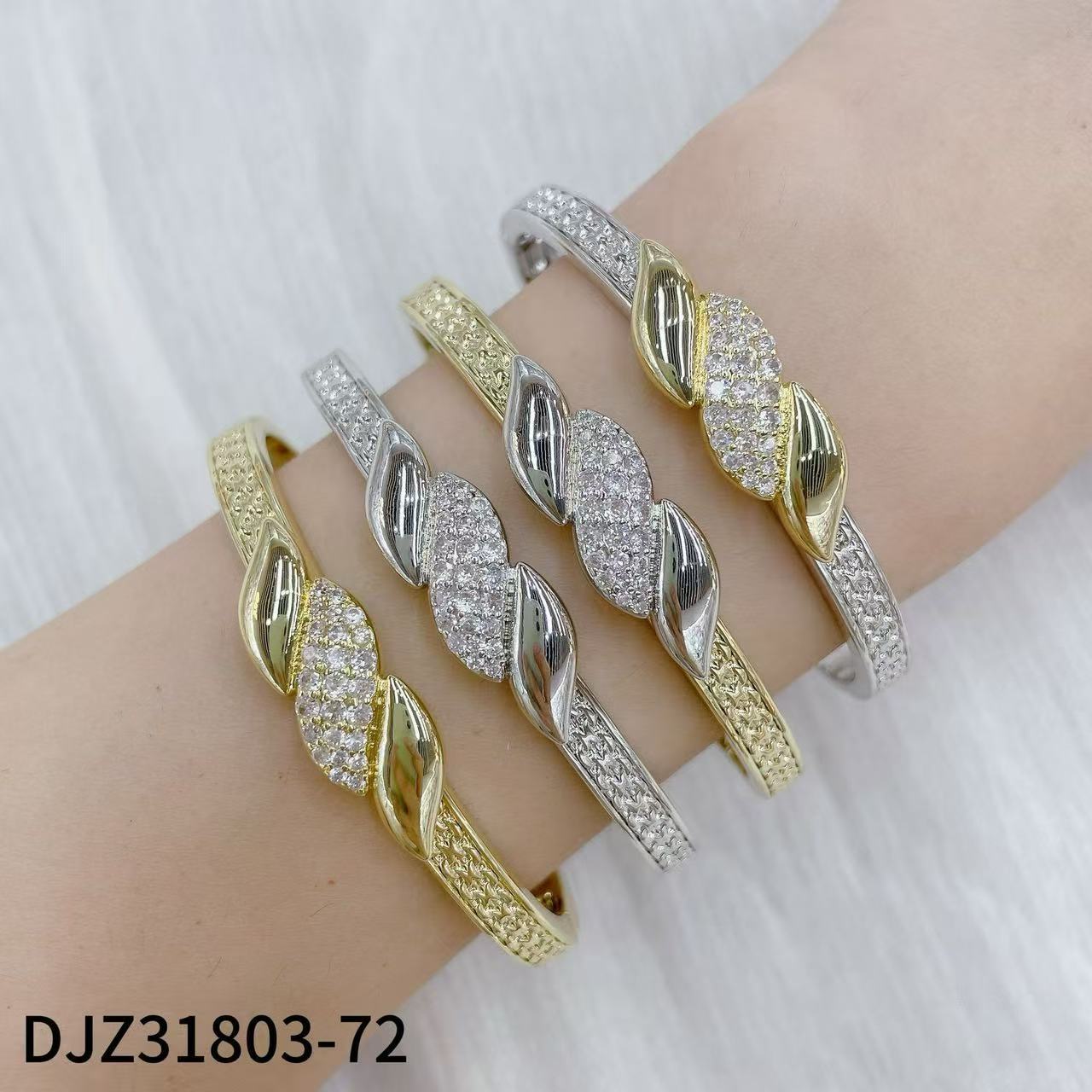 NON-fading Gold Diagonal Stripe Stylish Bracelet