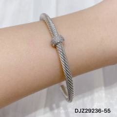 Elegant C-shaped Threaded Opening Bracelet