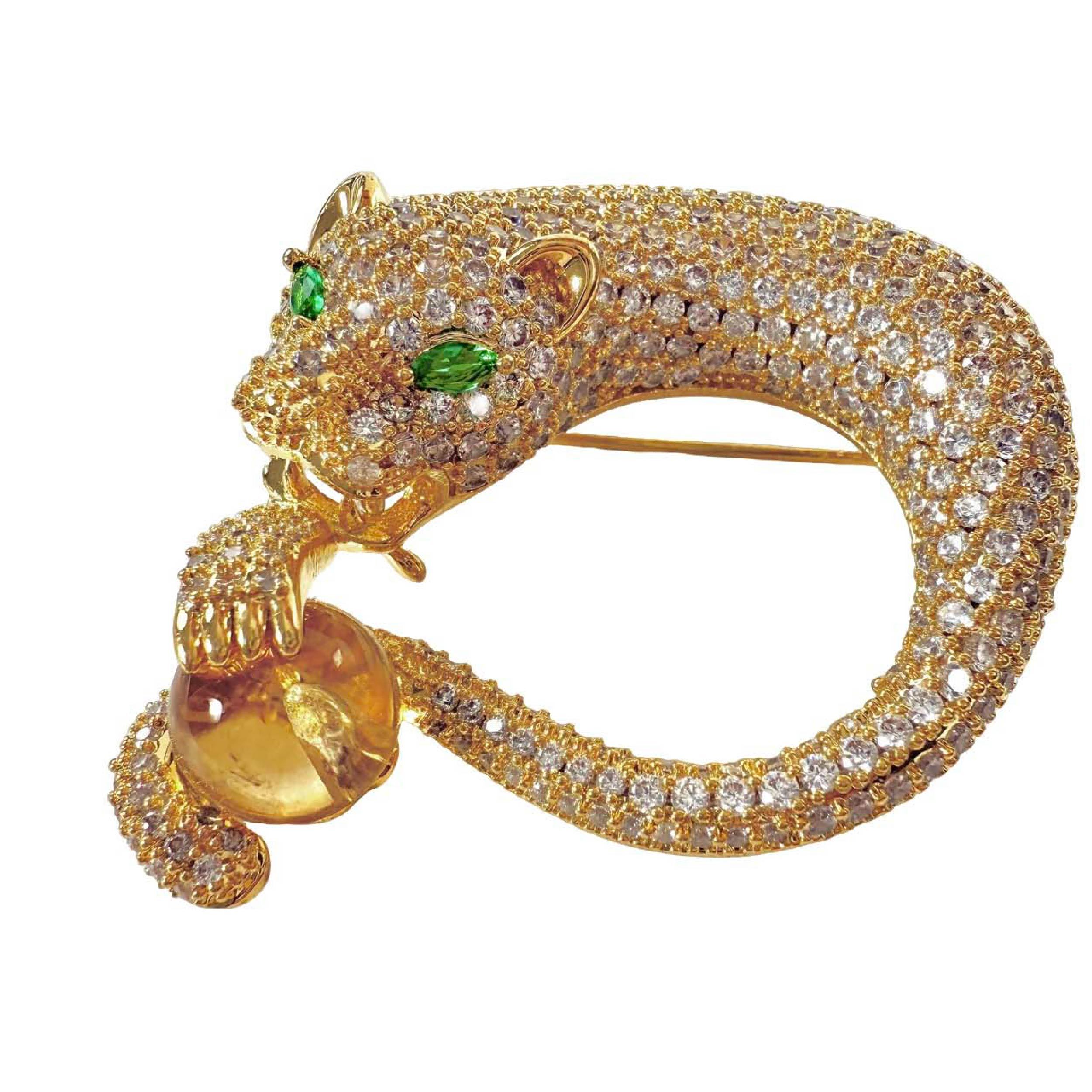 Shinecrys- citrine brooch