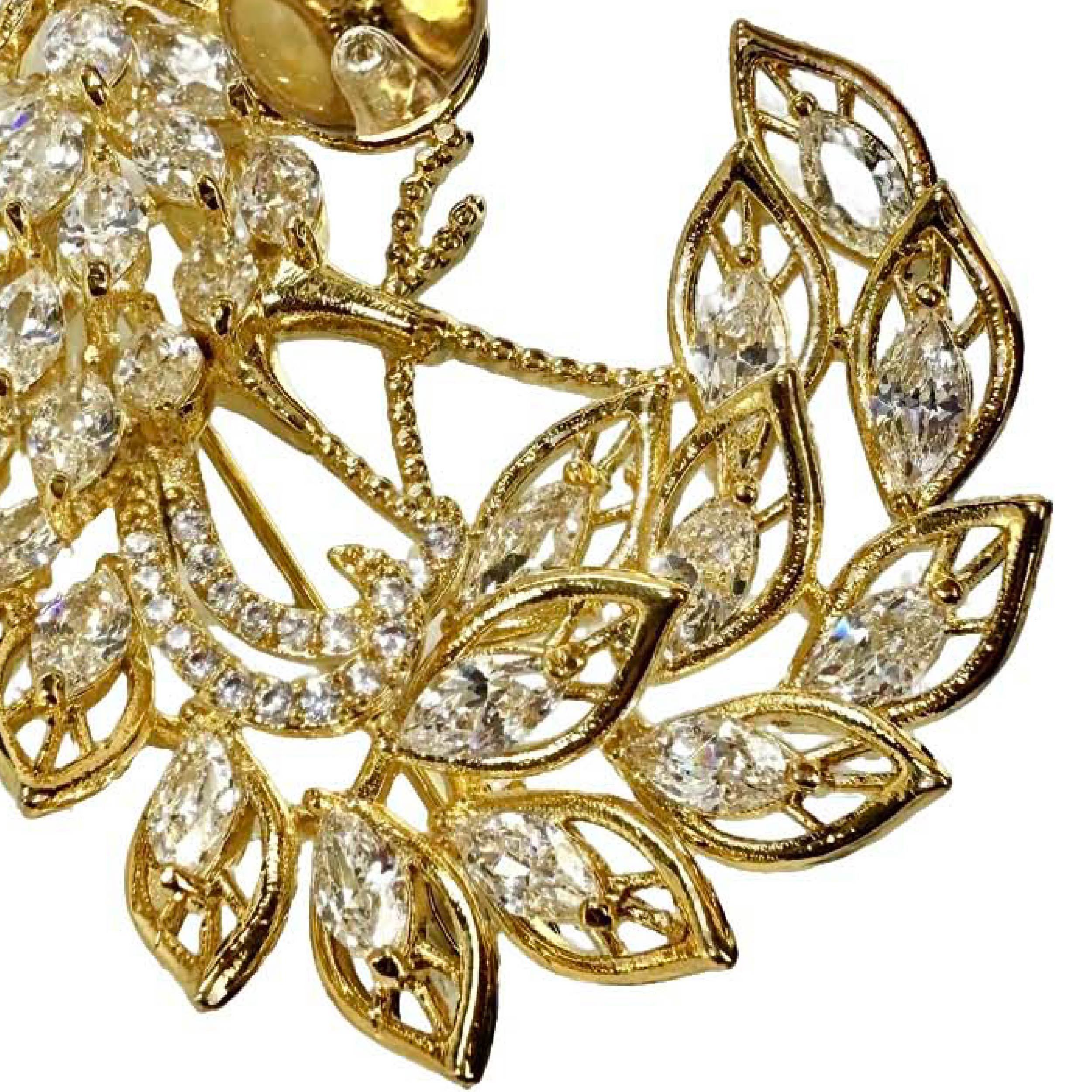 Shinecrys- citrine brooch