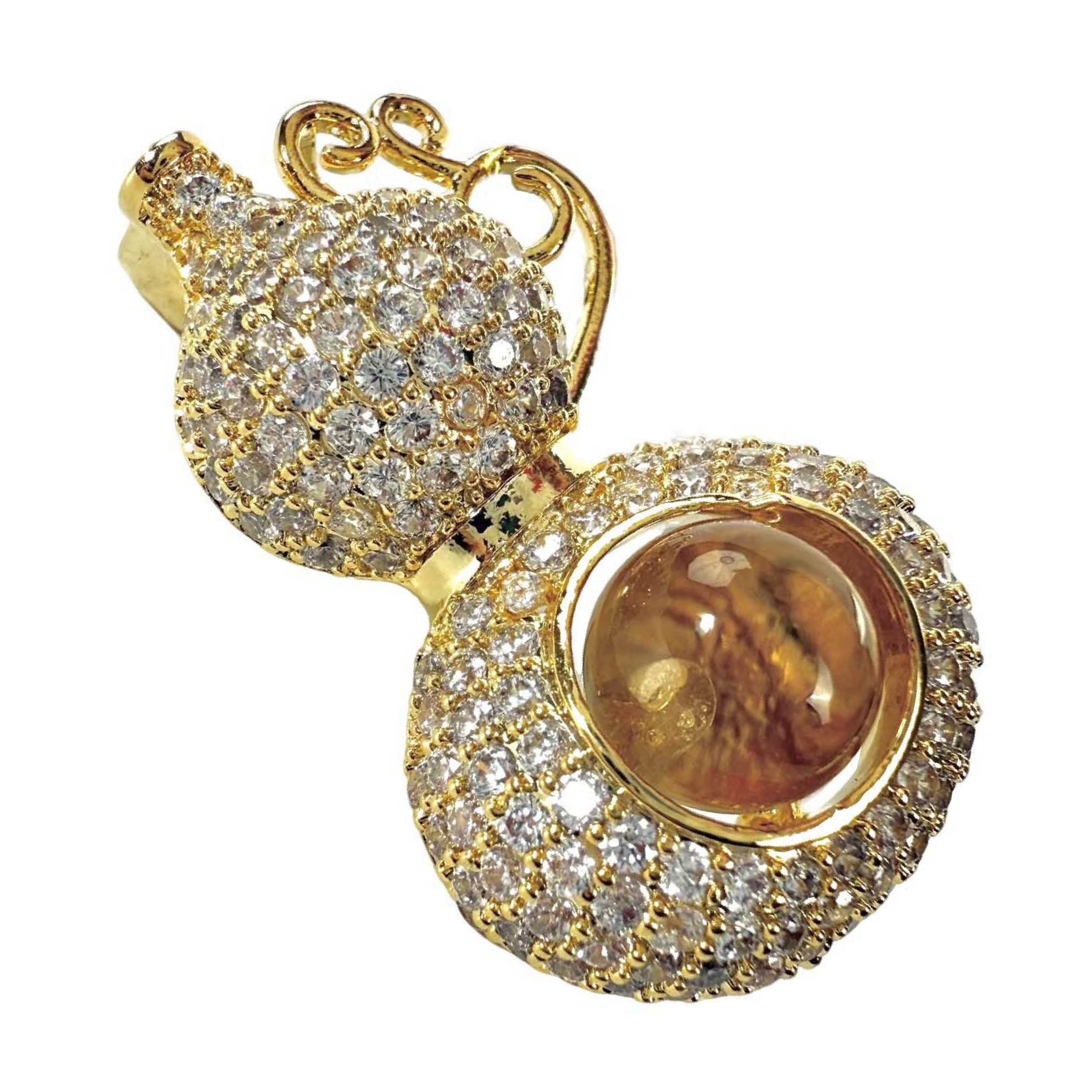 Shinecrys-  citrine brooch