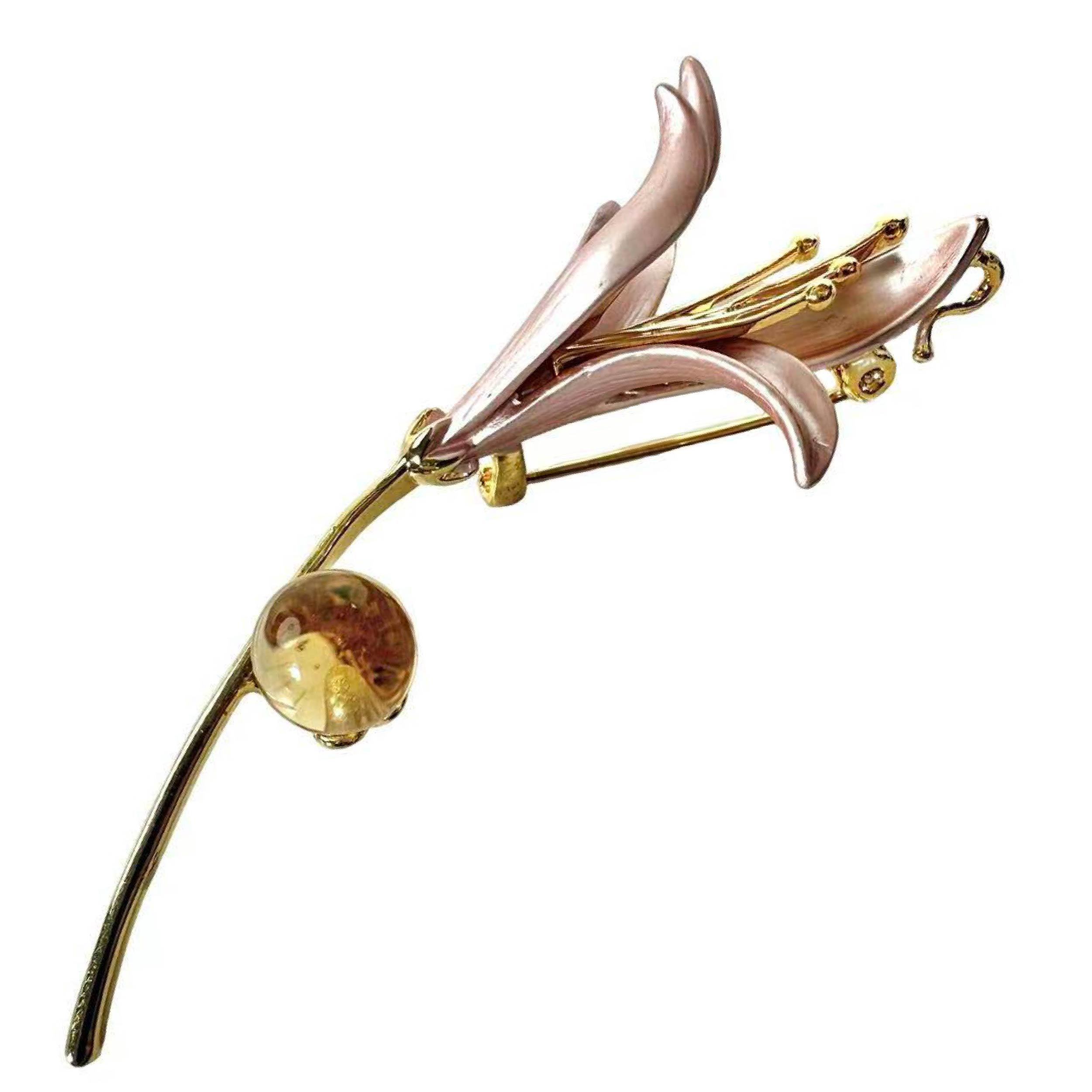 Shinecrys- citrine brooch