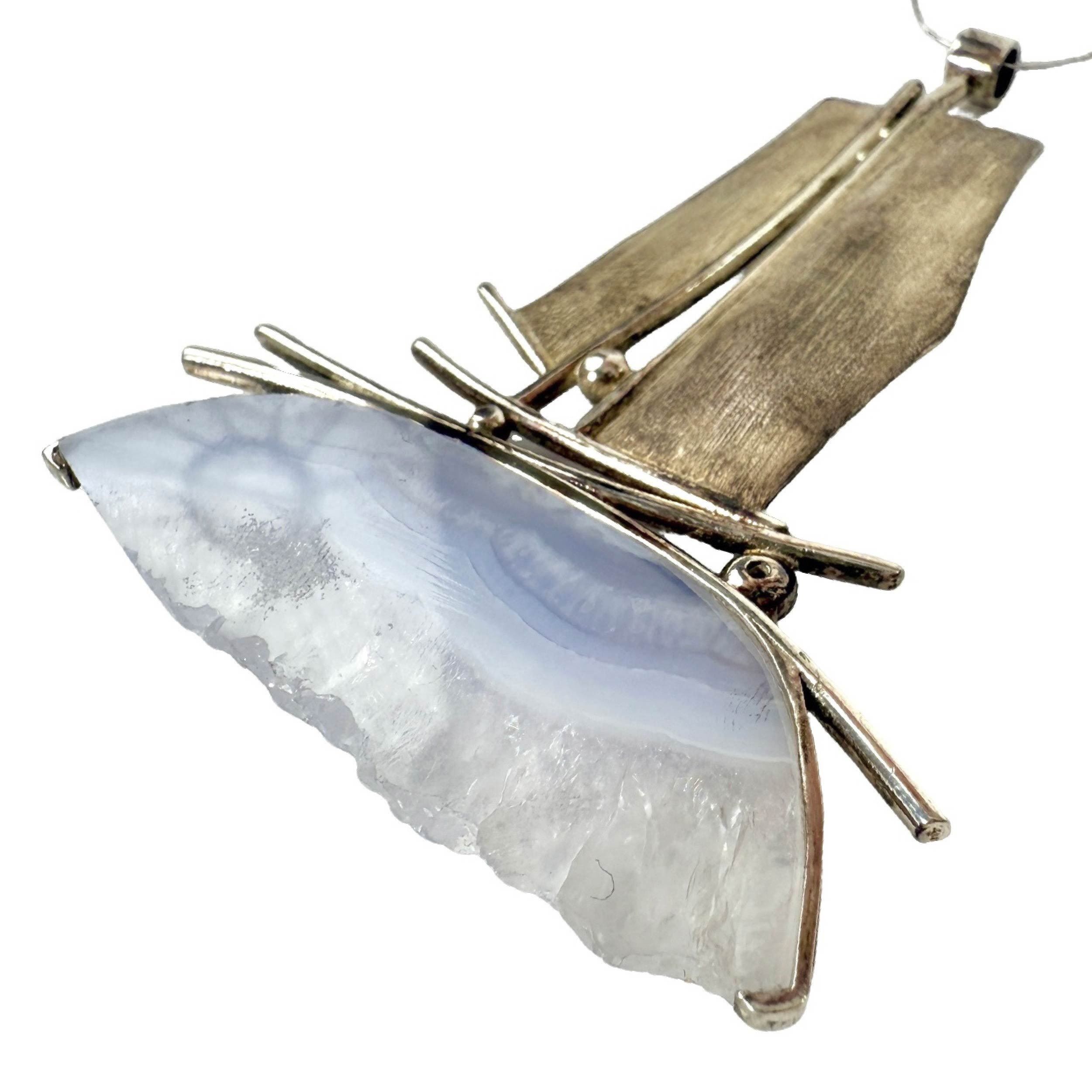 Shinecrys- Blue-striped Agate pendant