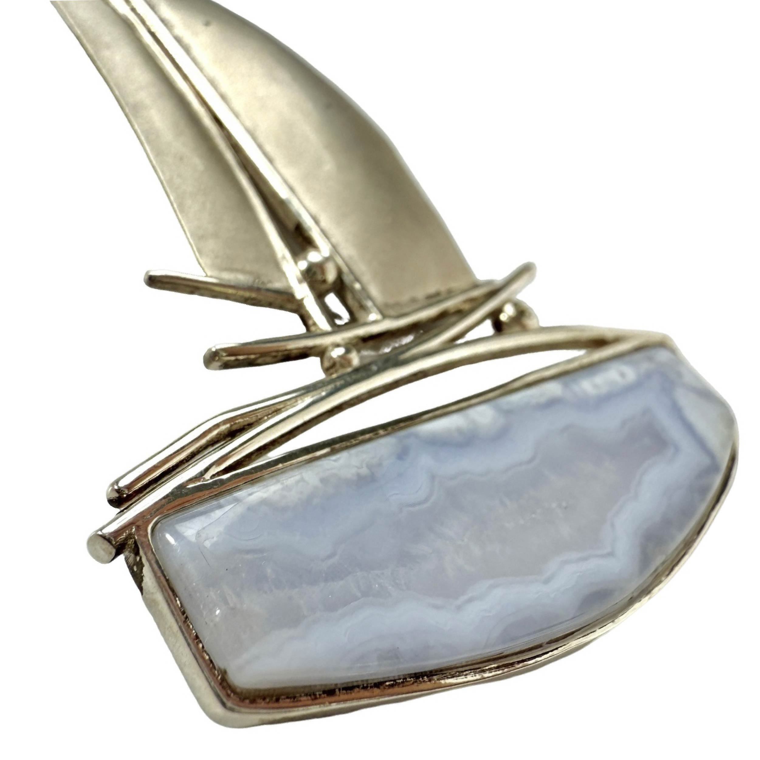 Shinecrys- Blue-striped Agate pendant