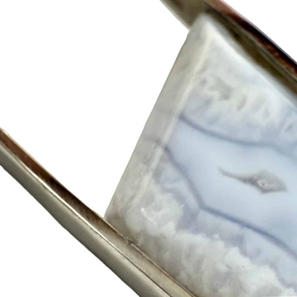 Shinecrys- Blue-striped Agate pendant