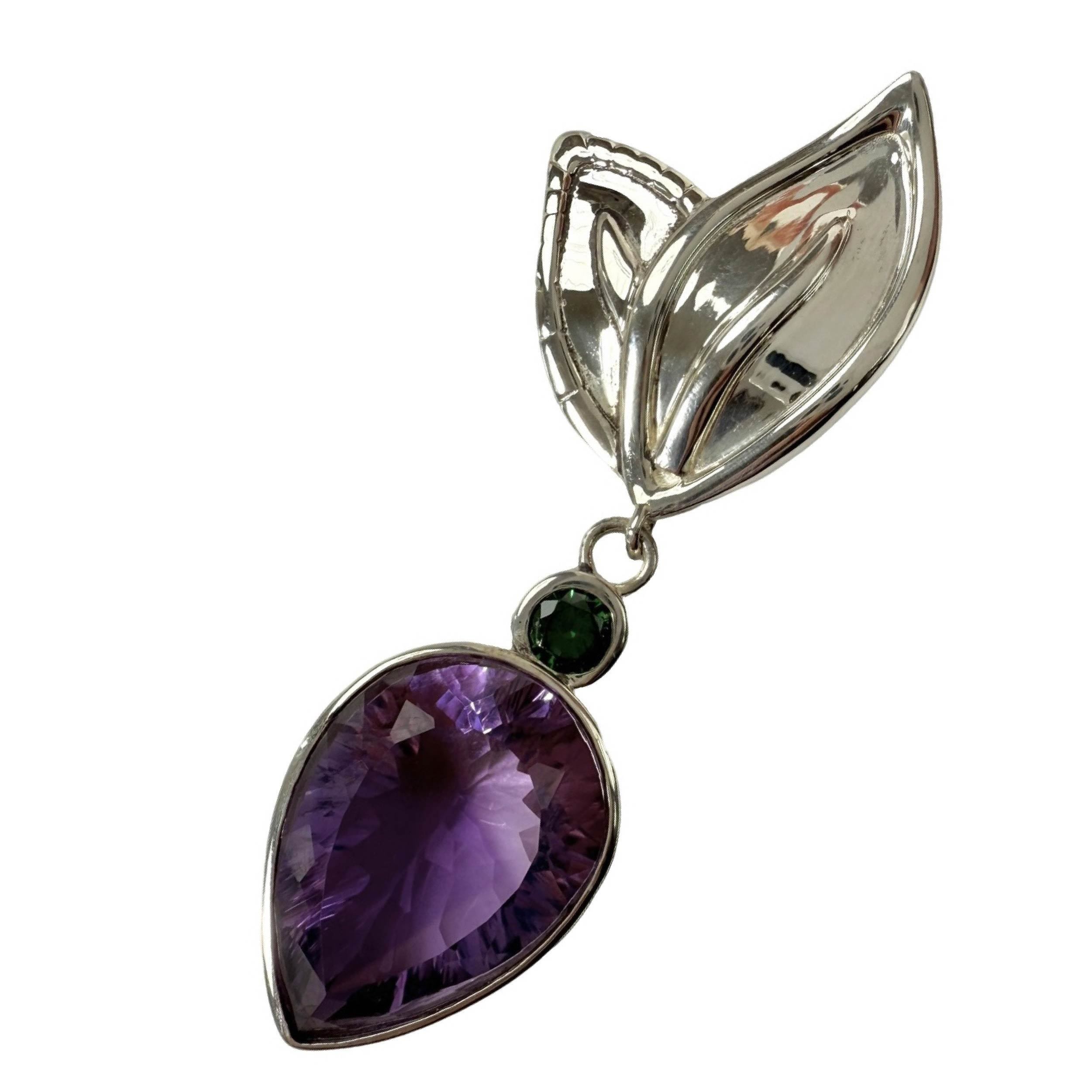 Shinecrys- amethyst pendent